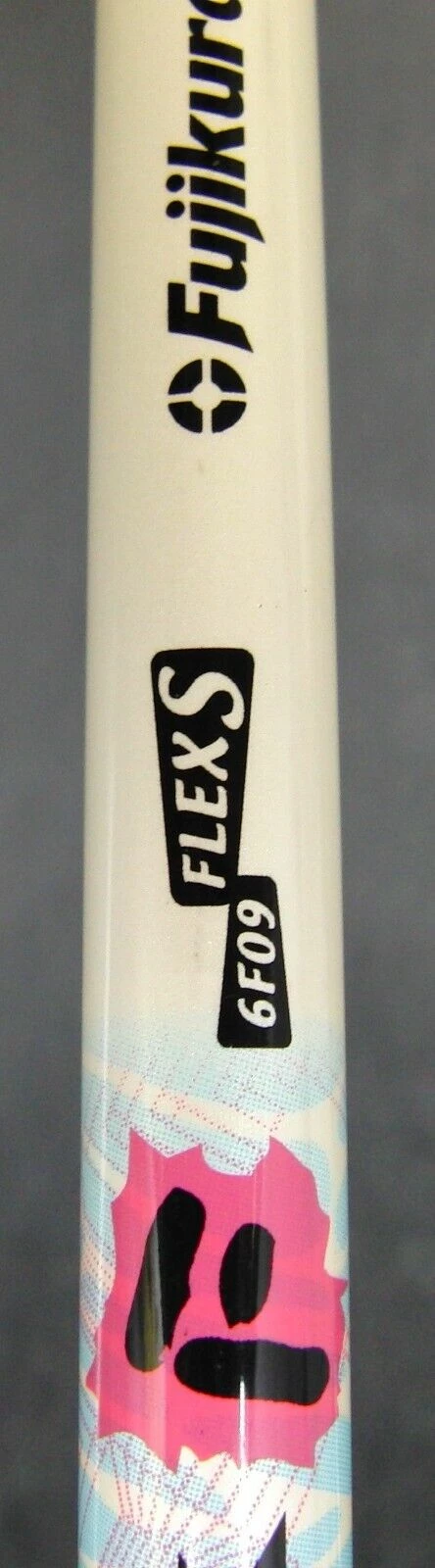 Titleist 909D2 9.5° Driver Stiff Graphite Shaft Iomic Grip - Image 6