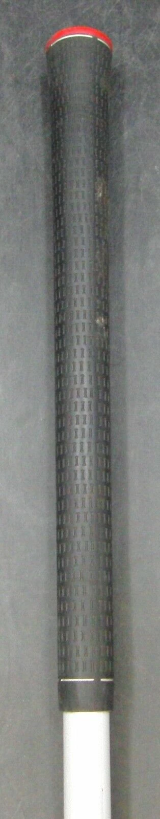 TaylorMade R9 Max 9.5° Driver Stiff Graphite Shaft TaylorMade Grip - Image 5