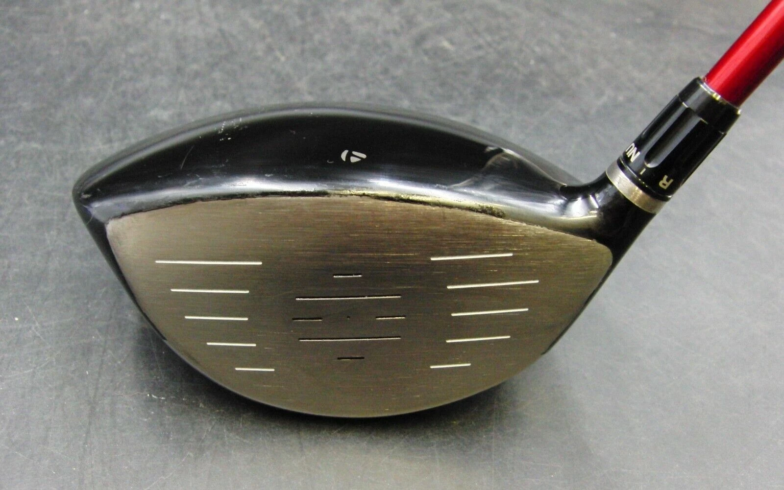 Taylormade R9 Max Type E 10.5° Driver Regular Graphite Shaft Taylormade Grip - Image 2