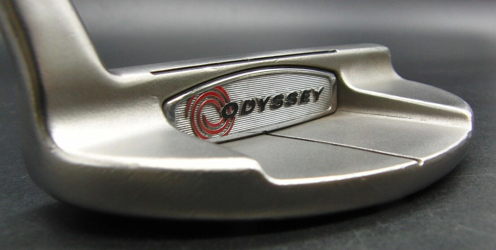 Odyssey White Hot #9 XG Putter 83.5cm Playing Length Steel Shaft Odyssey Grip - Image 5