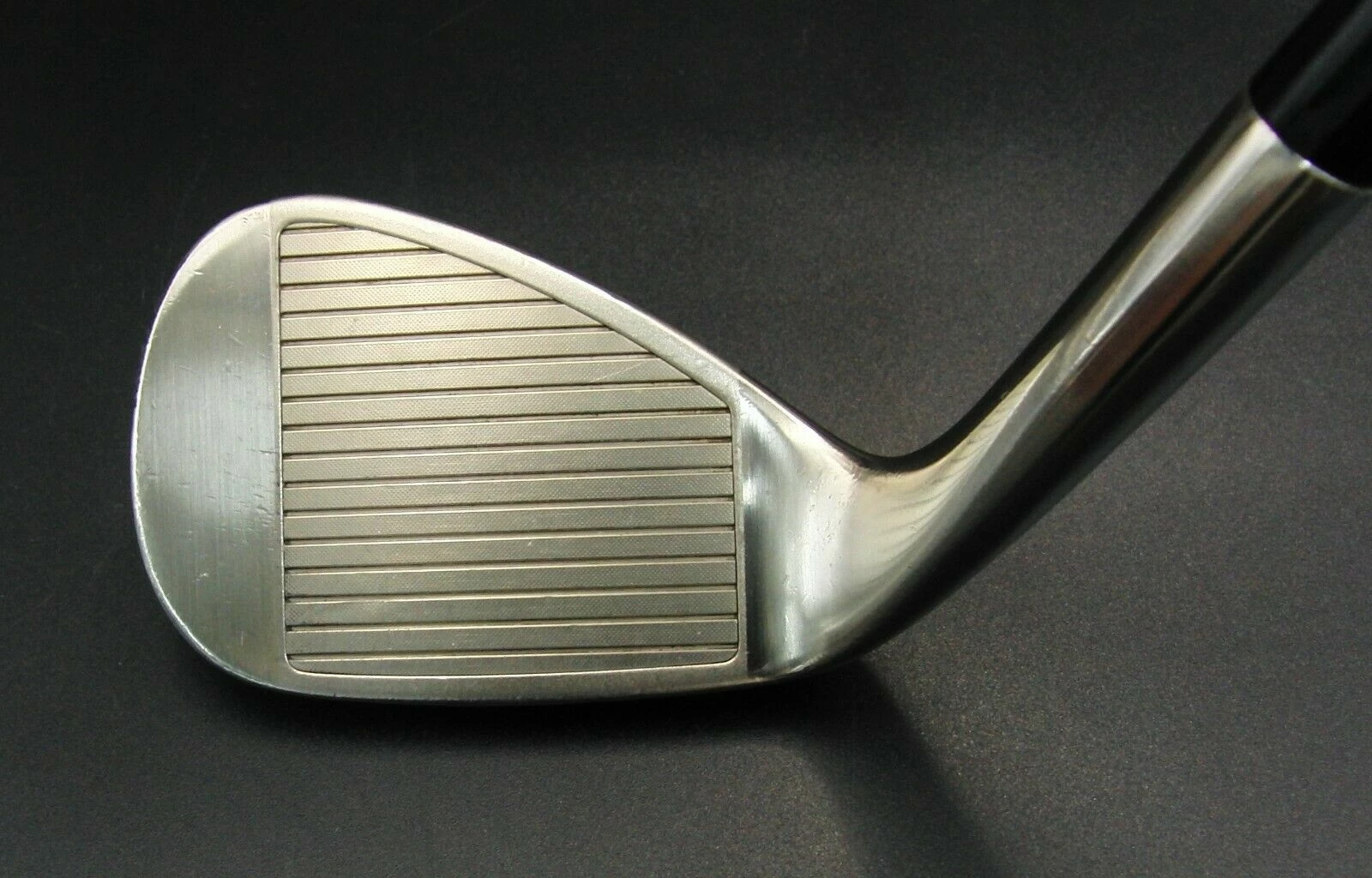 TaylorMade Tour Preferred 52°-08°Gap Wedge Regular Steel Shaft Golf Pride Grip - Image 2