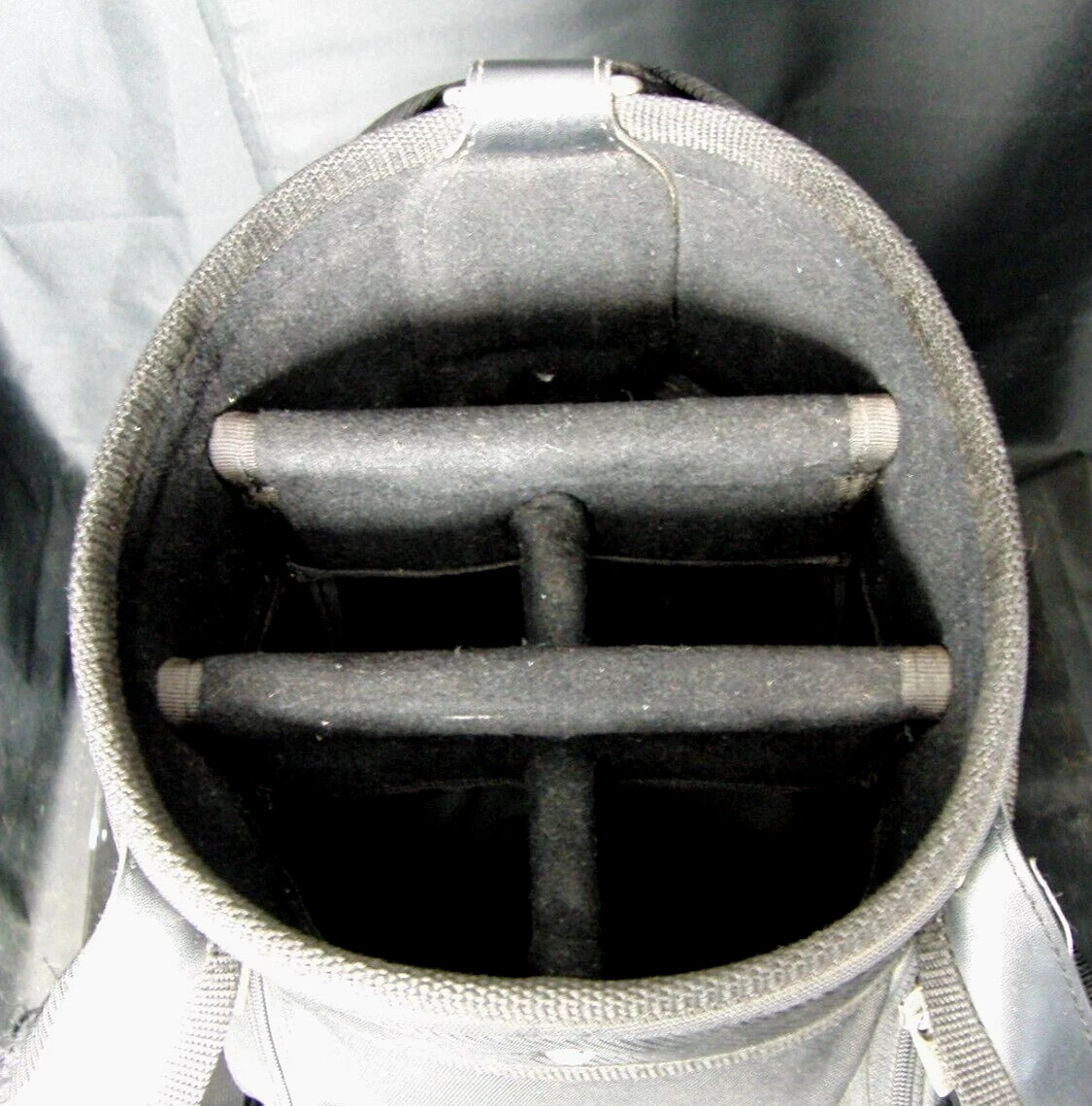 5 Division Bridgestone TourStage Tour Cart Trolley Golf Clubs Bag - Image 5